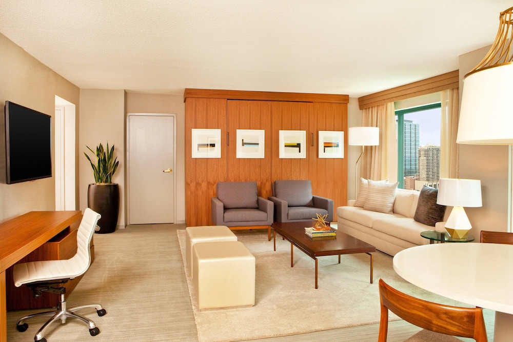 Sheraton Grand Chicago Riverwalk 31/62