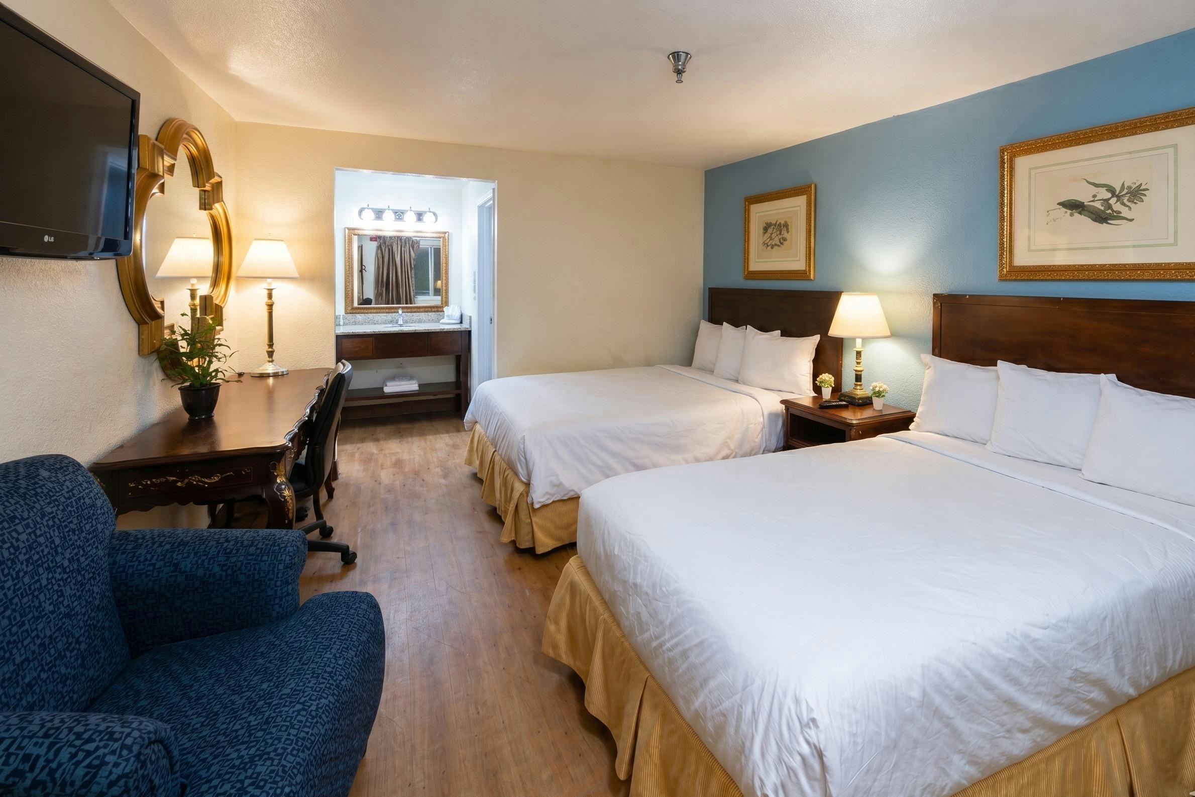 Sacramento Inn & Suites Cal Expo I-80 9/35