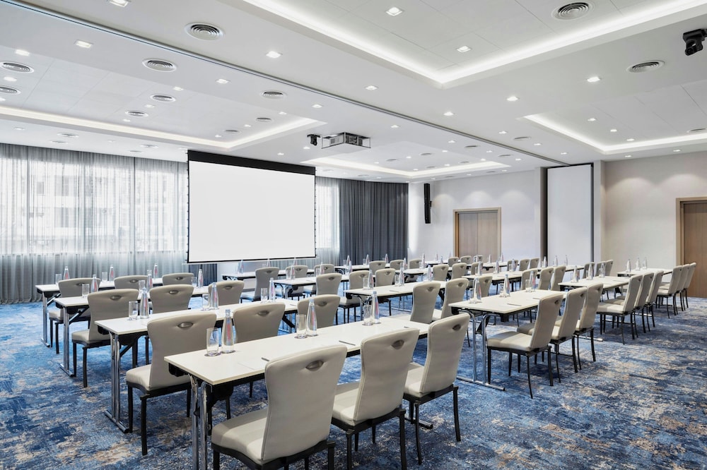 Courtyard by Marriott Batumi 60/74