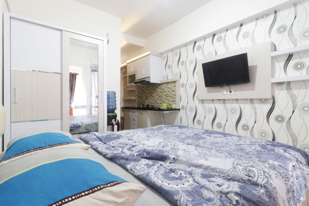 apartment gunawangsa merr by rava