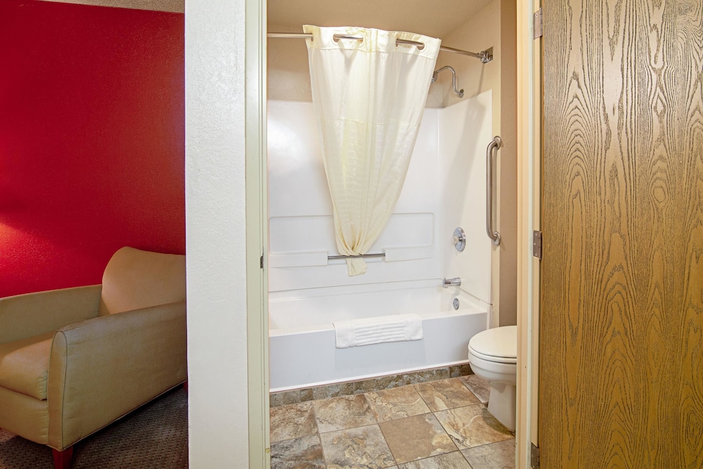 Quality Inn Aberdeen, SD 19/37