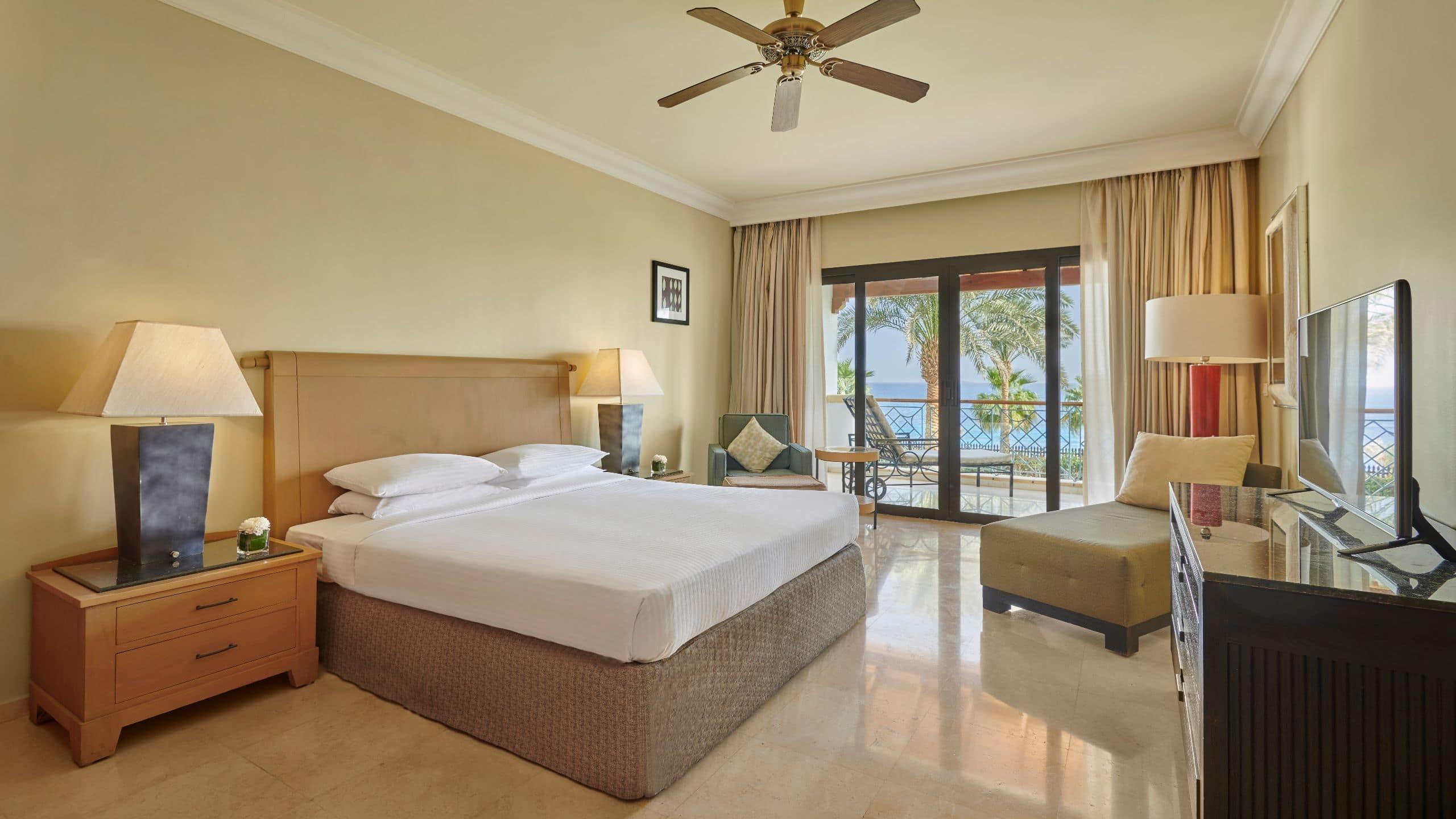 Room, Double Bed, Sea Front، Park Regency Sharm El Sheikh 2/2