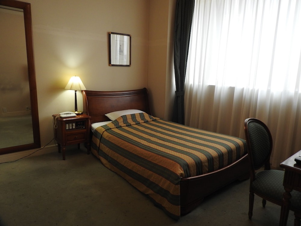 Hotel Marital Sosei Kurume 5/18
