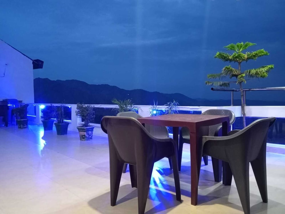 Hotel Green Palms 40/50