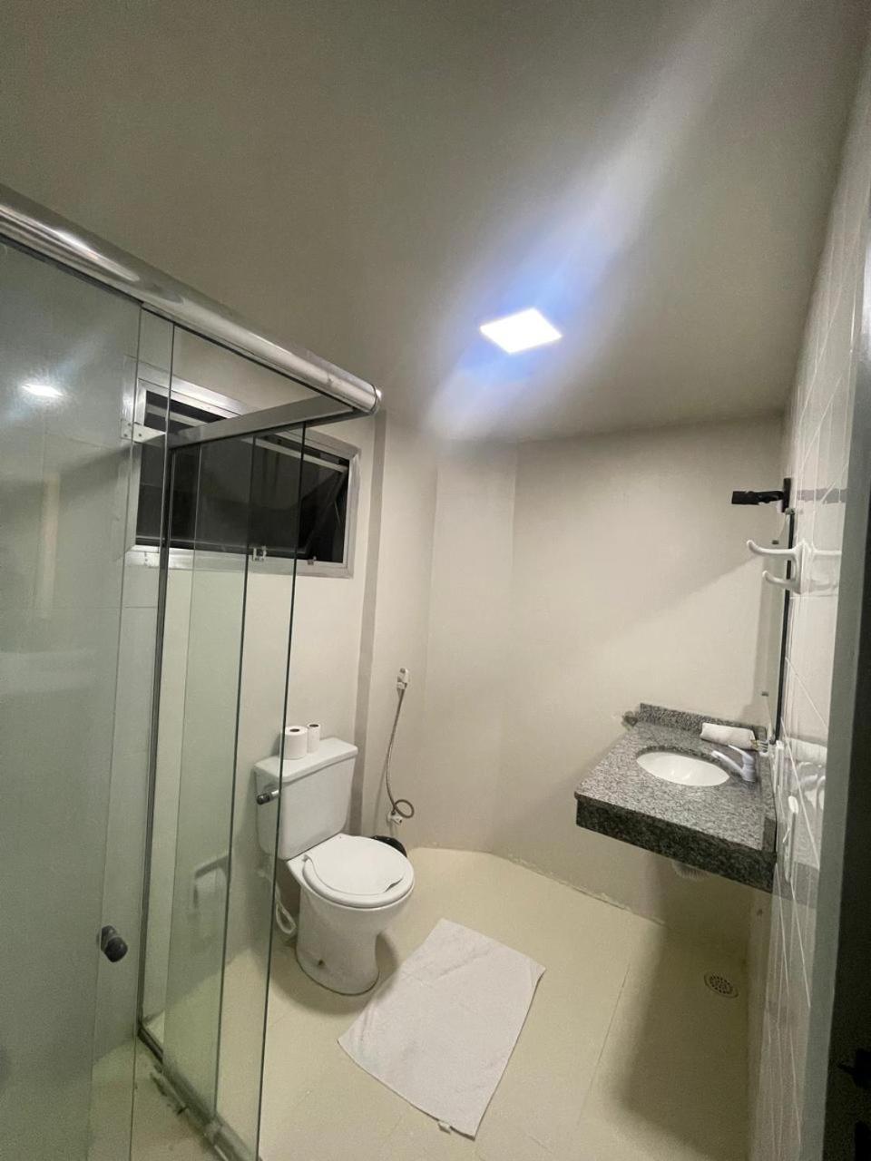 Prestige Manaus Hotel 27/28