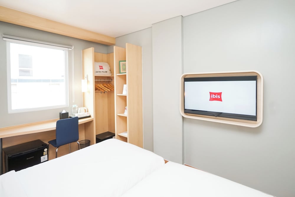 Ibis Jakarta Senen 20/56