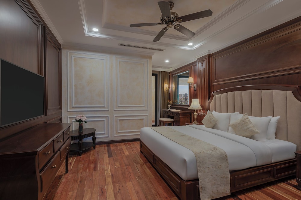Anik Palace 13/47