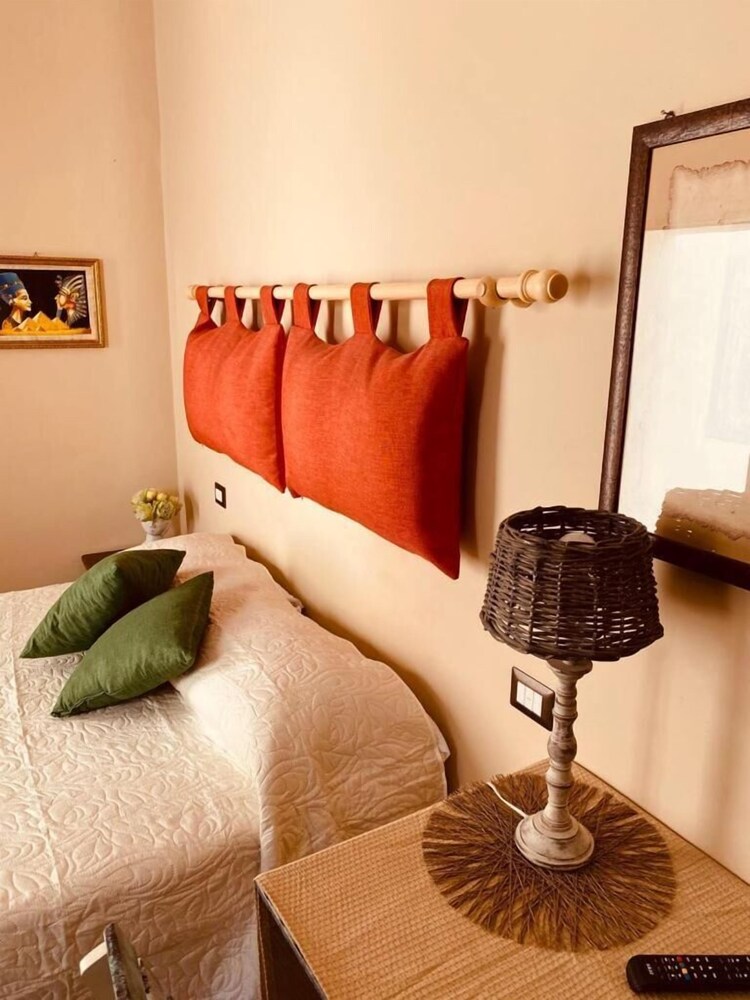 Isolabella B&B 18/45