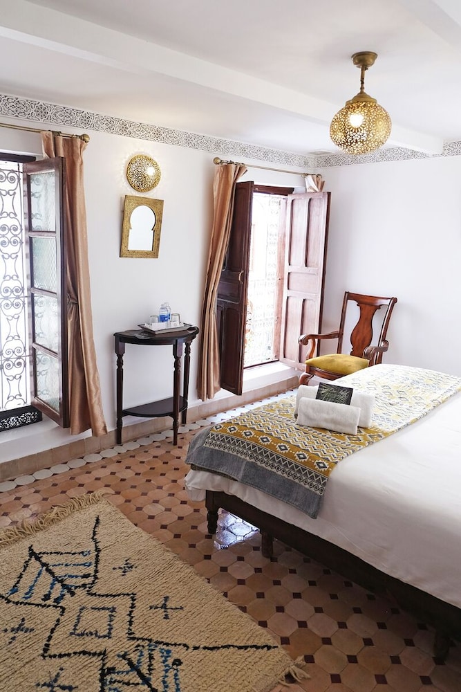 STANDARD, DOUBLE BED, COURTYARD VIEW
