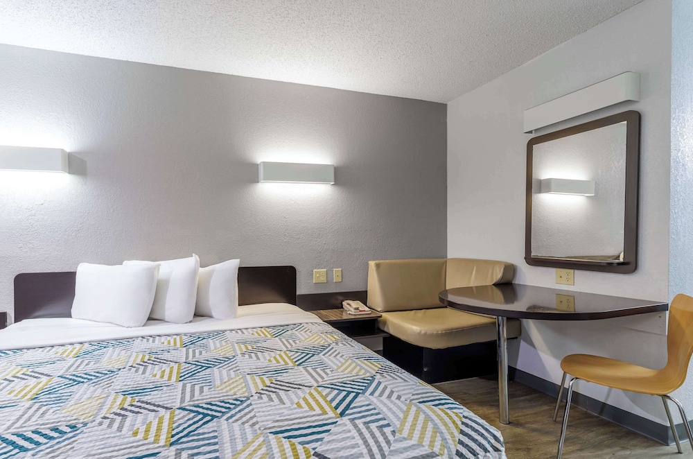 Motel6 Boerne, TX 32/60