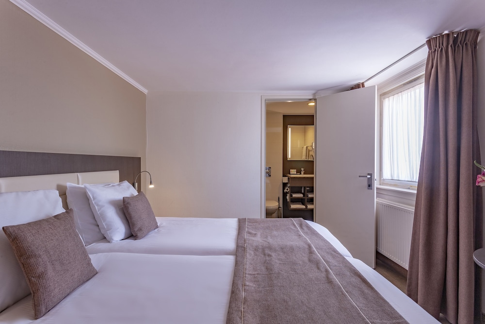 Avenue Hotel Amsterdam 31/66