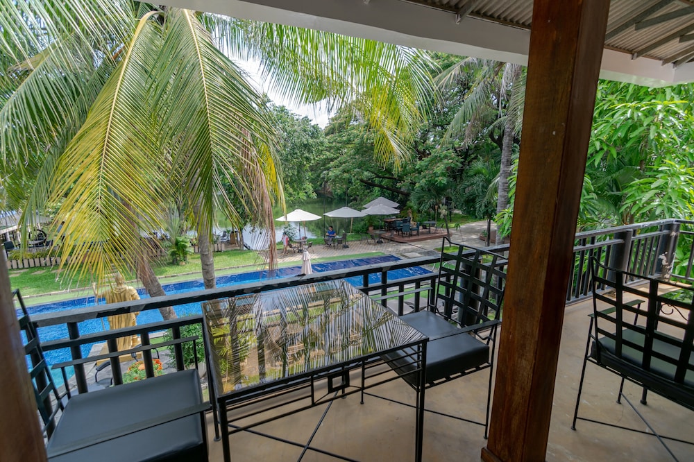 Samathi Lake Resort 41/48