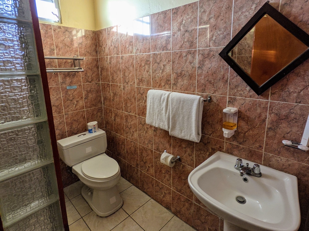 San Jorge Hotel Hostel 28/28