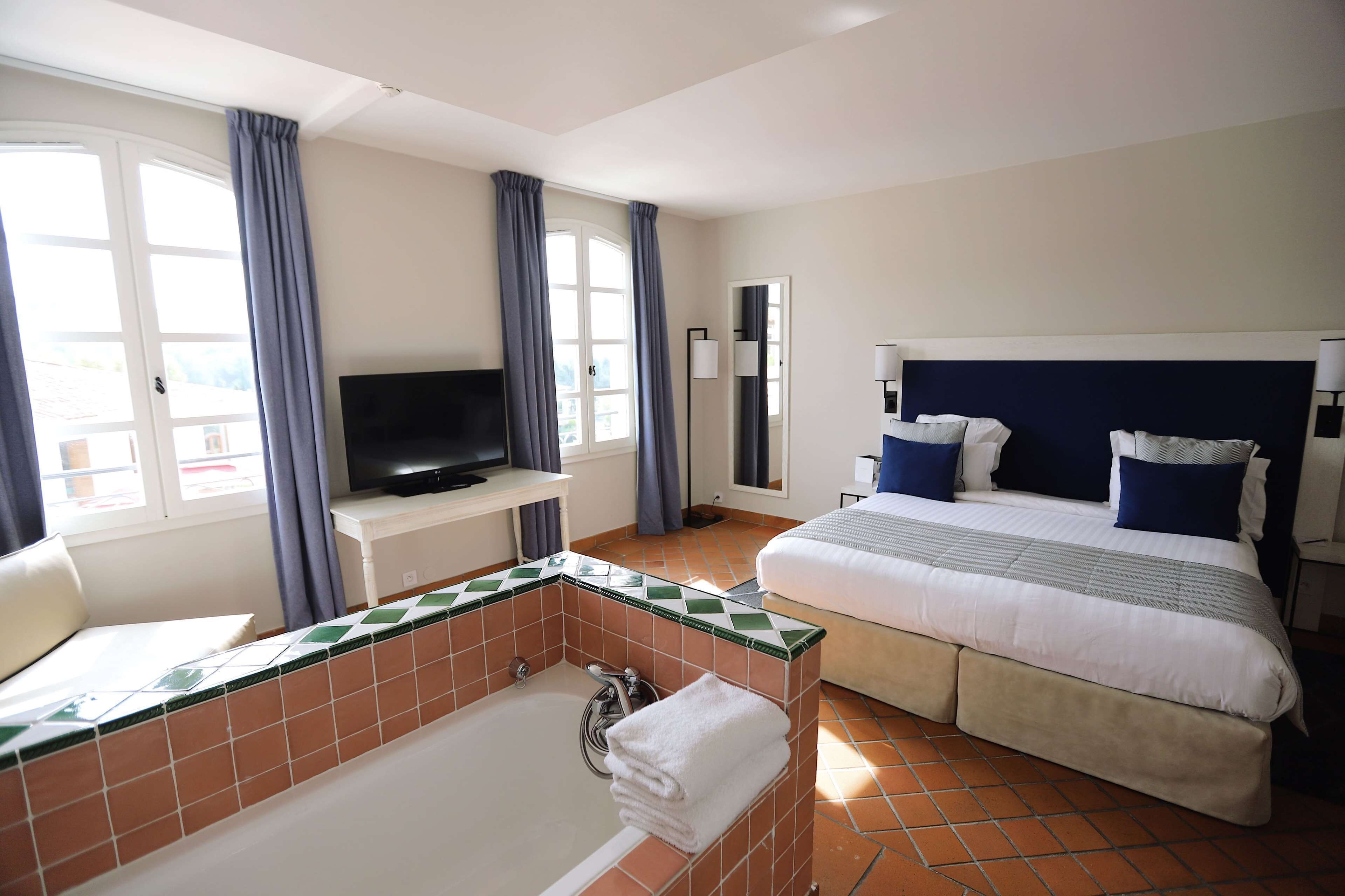 Classic, Double Bed