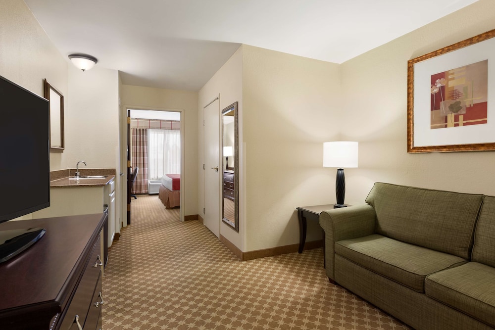 Country Inn & Suites by Radisson, Asheville - Outlet Mall 29/36