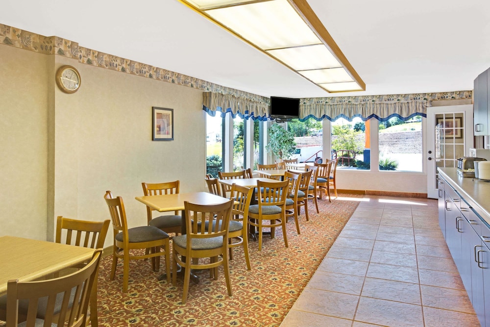 Travelodge By Wyndham Rapid City 22/31
