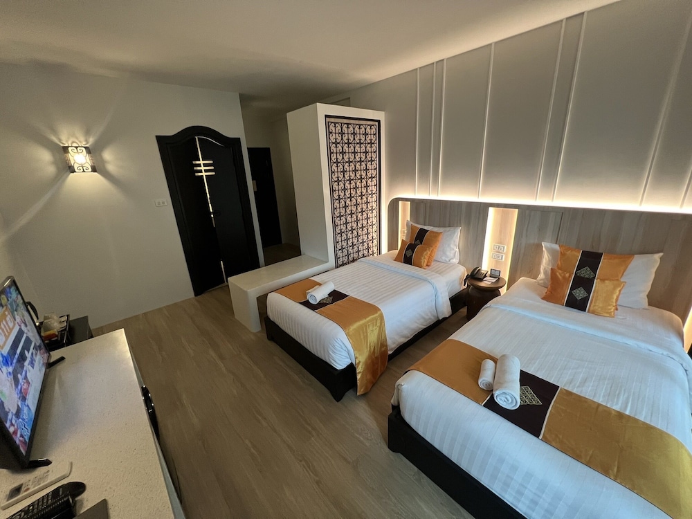 Superior, Twin Beds