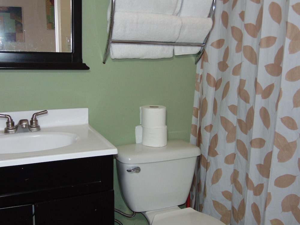 Casa Lima Bed & Breakfast 49/50