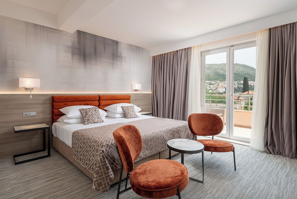 Hotel Ivka 17/50