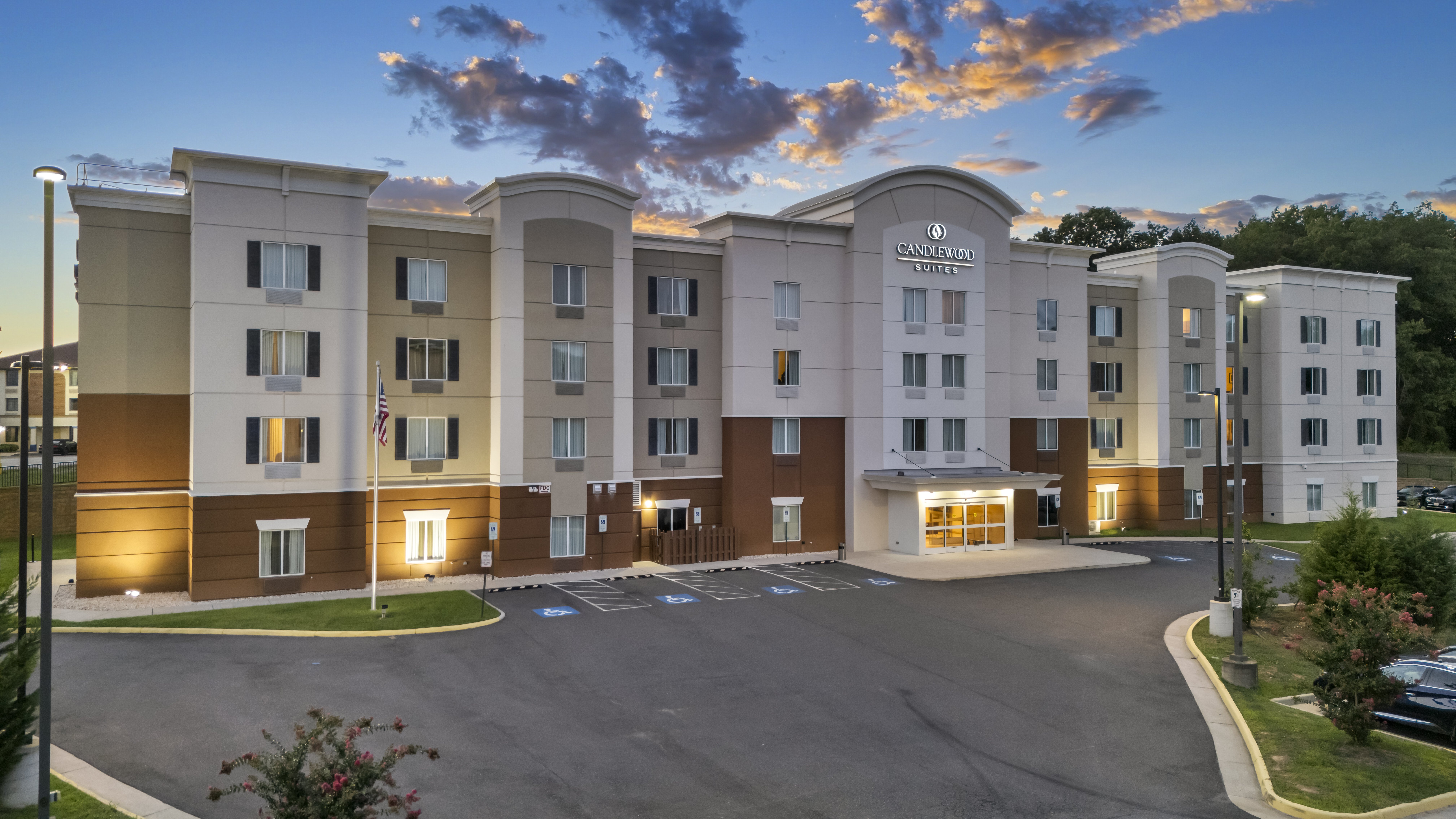 CANDLEWOOD SUITES DUMFRIES - QUANTICO 5/63