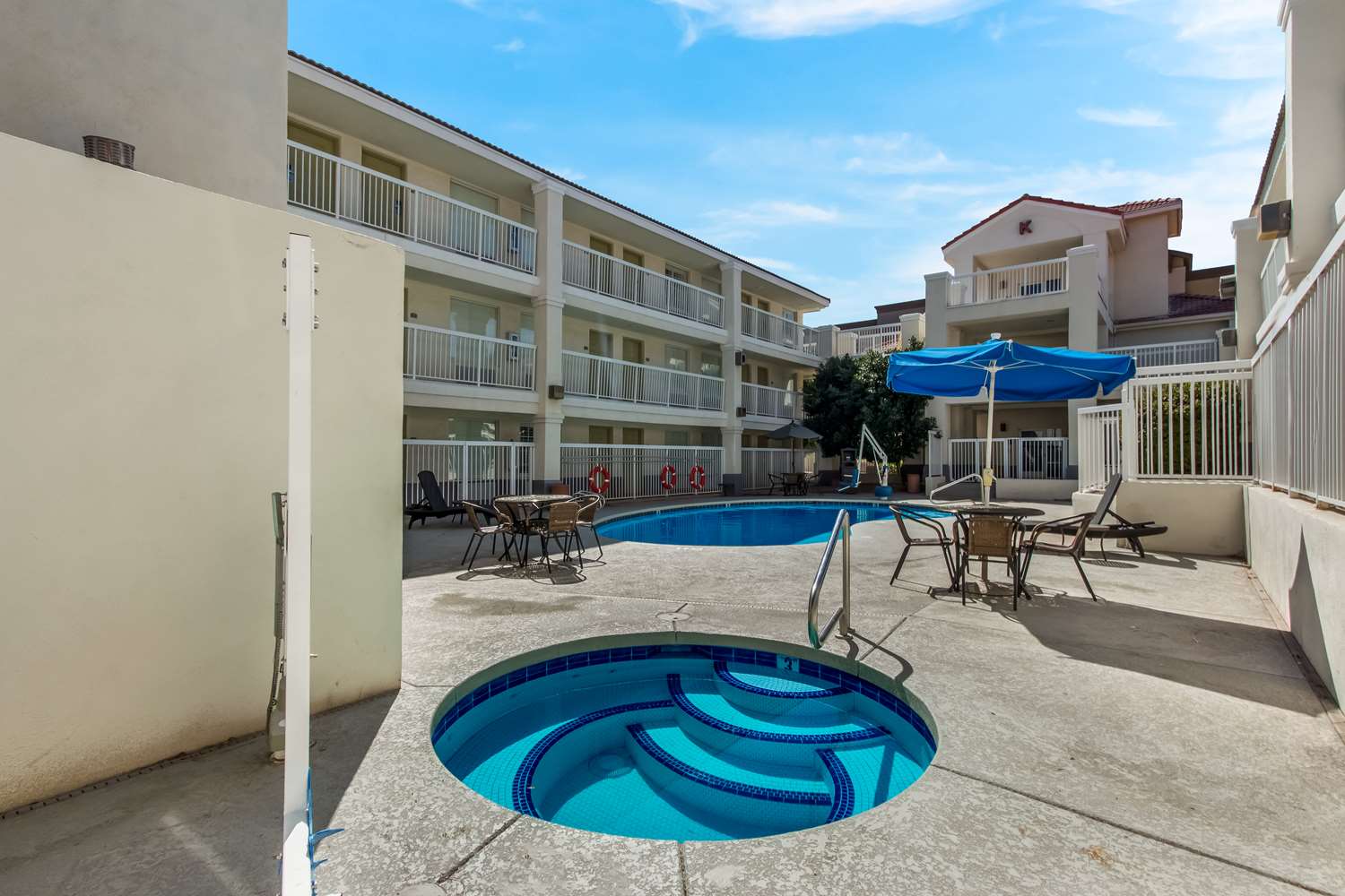 Baymont Inn & Suites by Wyndham Tempe University/Phoenix 28/29