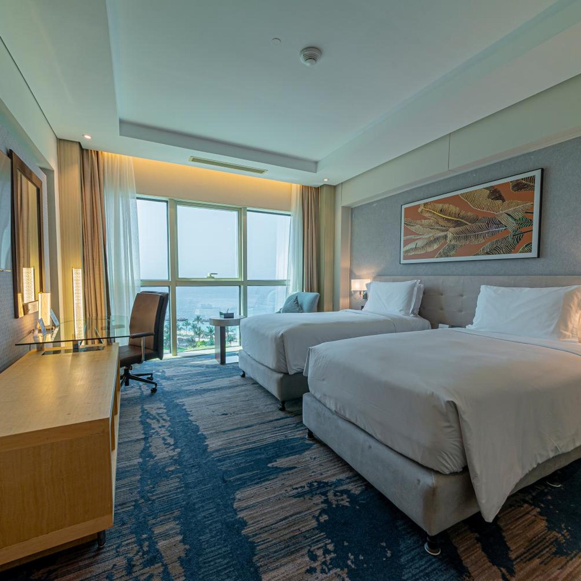 Superior, Twin Beds, Sea View, City Tower