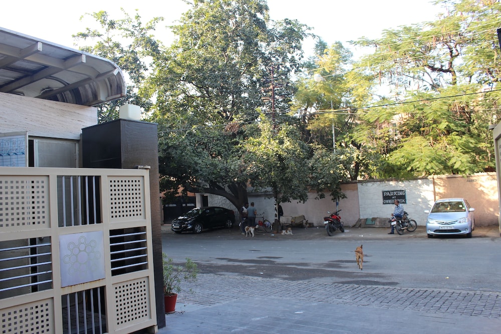Amantra Comfort Hotel 44/50