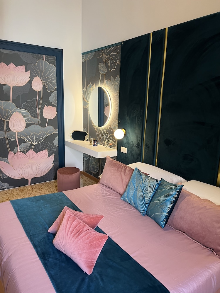Sanfelice Rooms & Suites 33/50