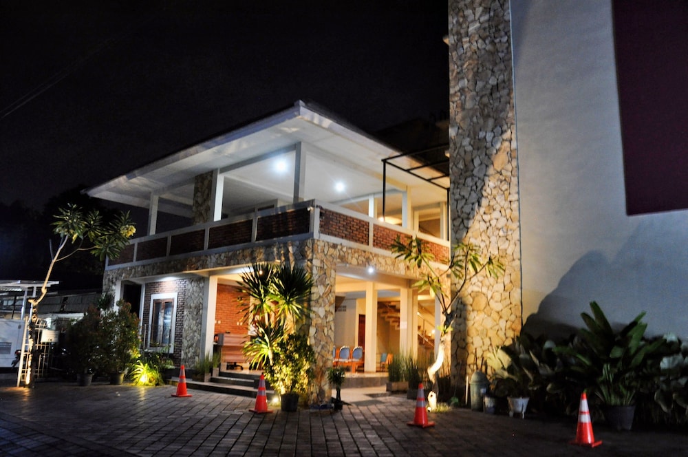 Hastina Hotel Lombok 1/29