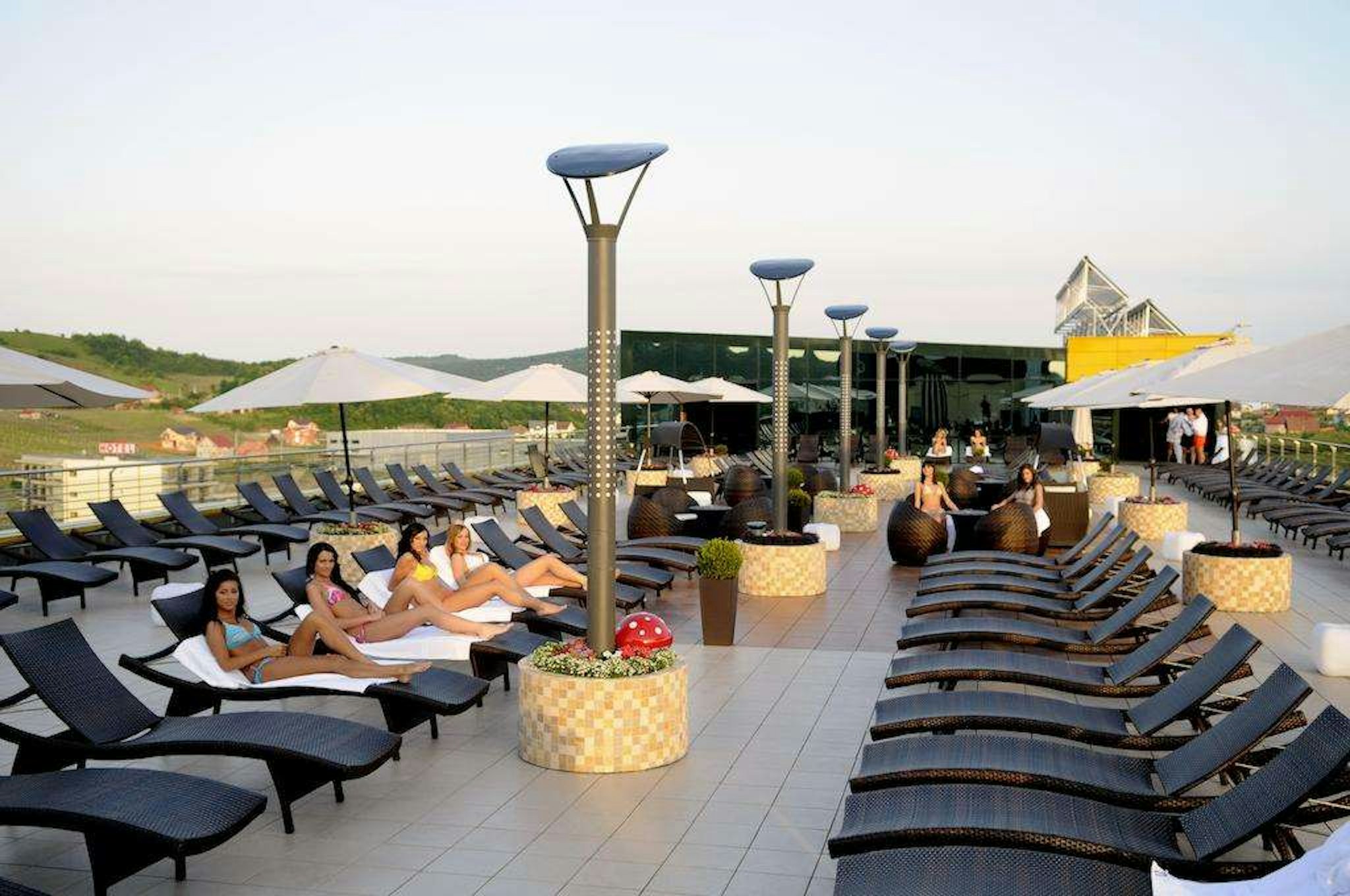 Business Hotel Conference & Spa 44/46