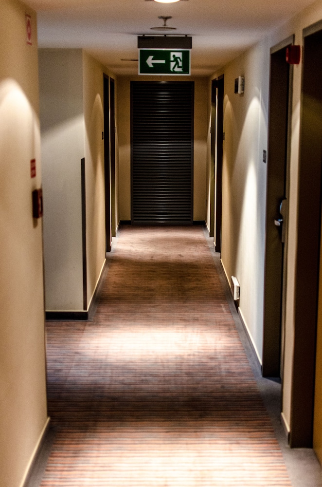 Royal Park Boutique Hotel 41/59