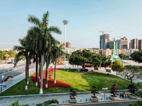 Guangchang Siji Hotel (Shenzhen Gongming Square Metro Station) 22/25