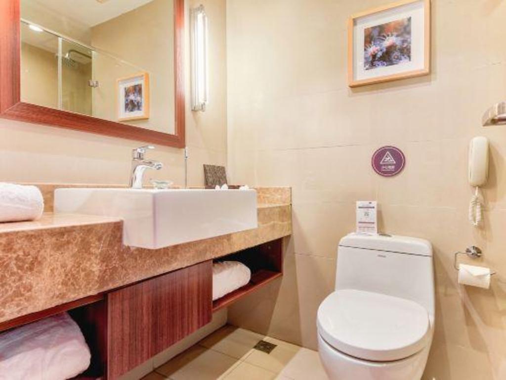 Yitel (Xiamen Zhongshan Road Pedestrian Street Seaview) 22/24
