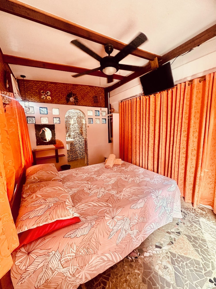 Lala Panzi Bed And Breakfast 39/64