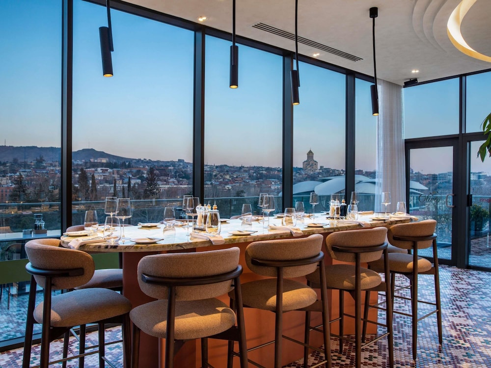 Swissotel Tbilisi 91/102