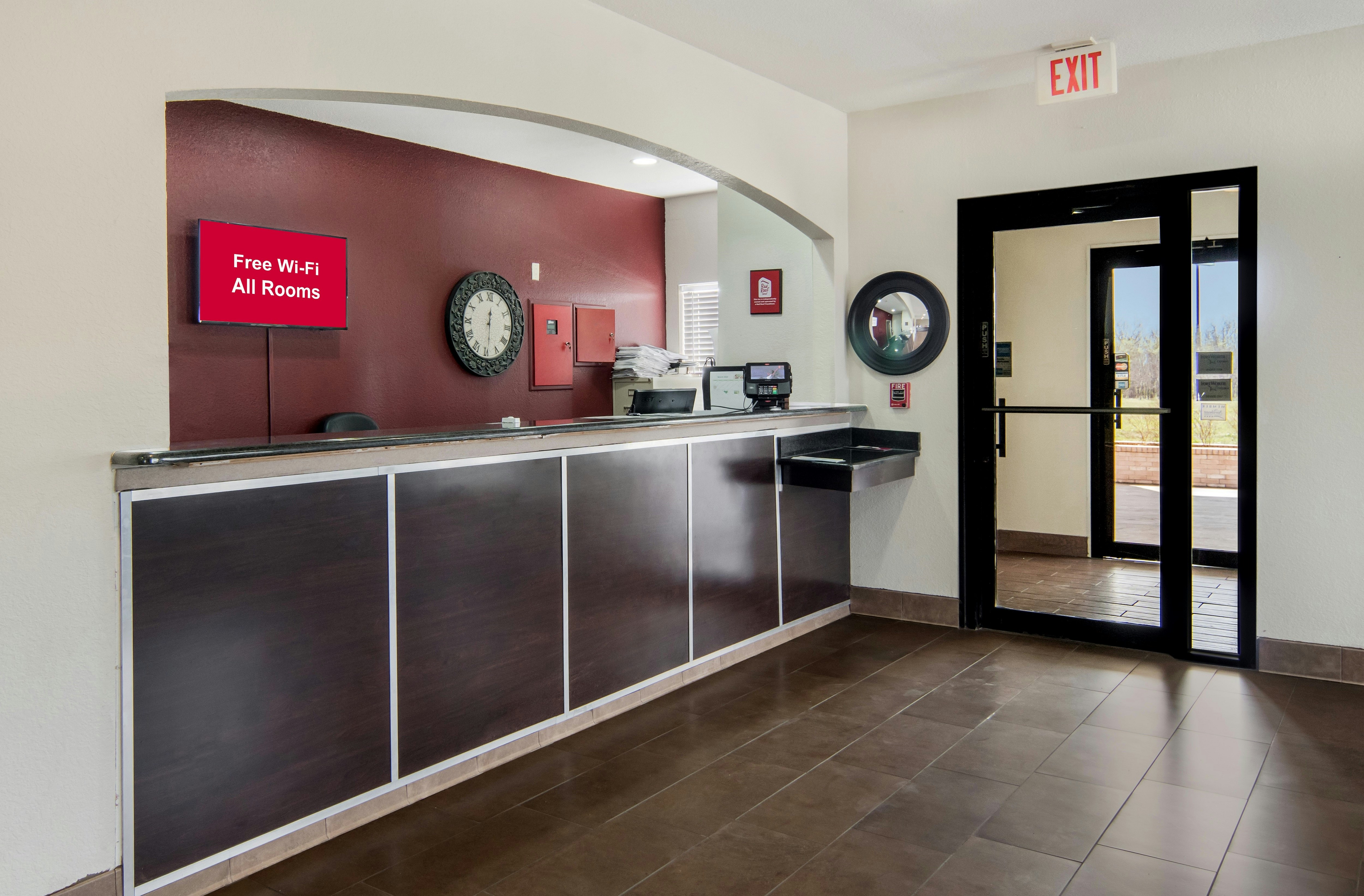 Red Roof Inn Fort Worth - Saginaw 7/33