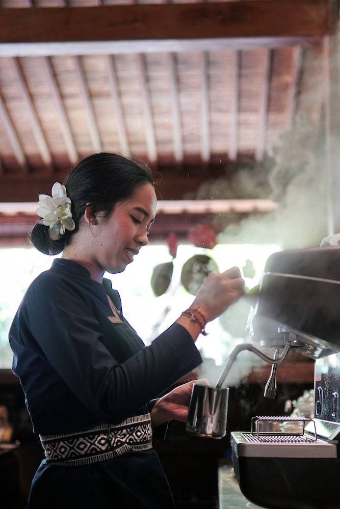 Ubud Valley Boutique Resort 32/64