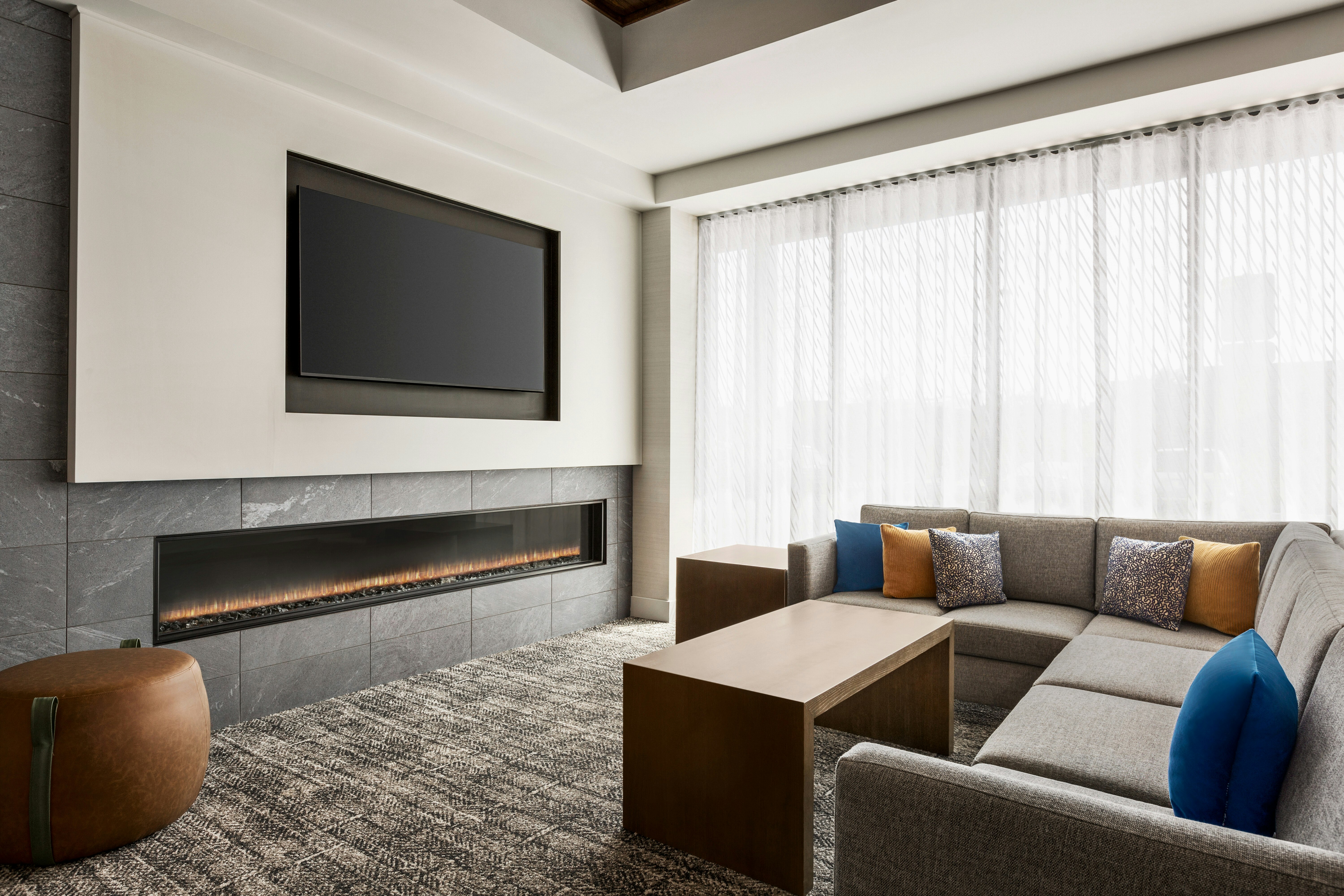 Staybridge Suites Sarasota - Bradenton Airport by IHG 16/21