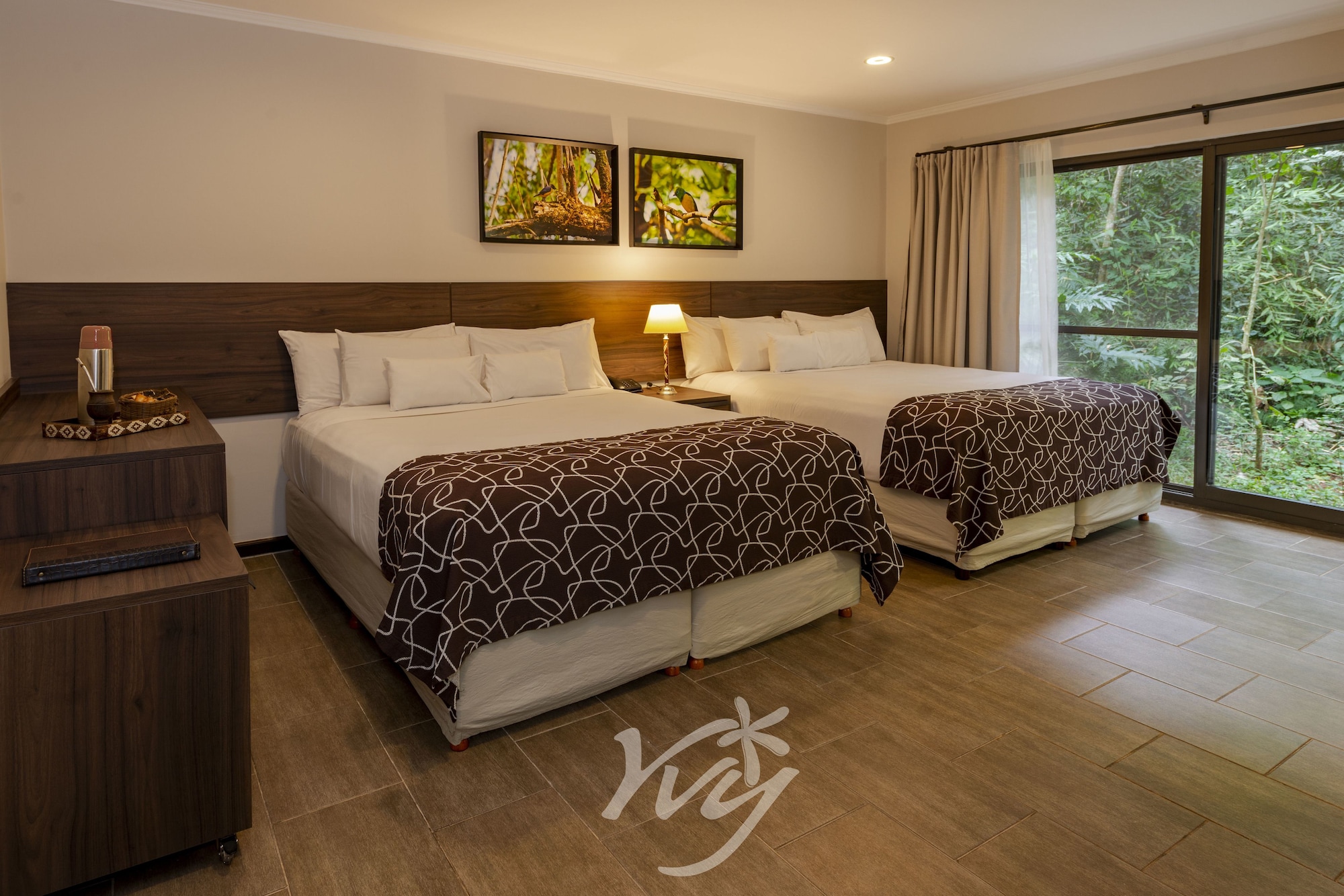 CLASSIC, 2 QUEEN BEDS