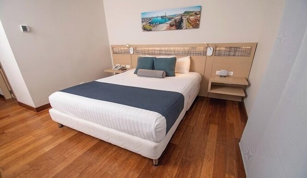 Cosmos Pacífico Hotel 20/65