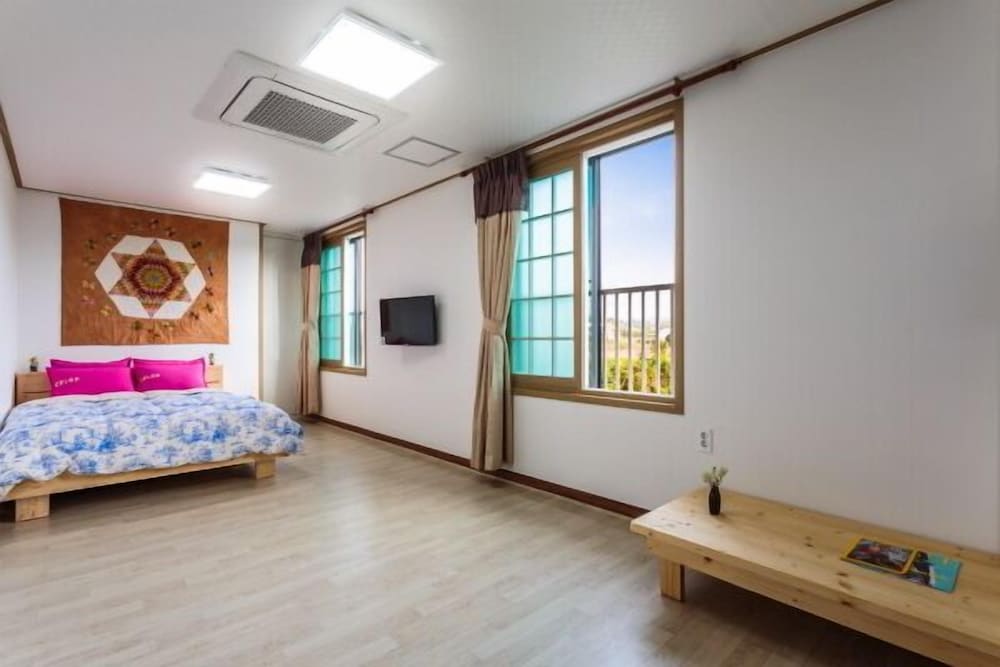 Jeju Wayo Pension 14/45