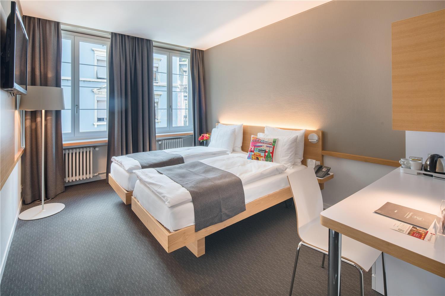 Hotel Zuercherhof 24/52