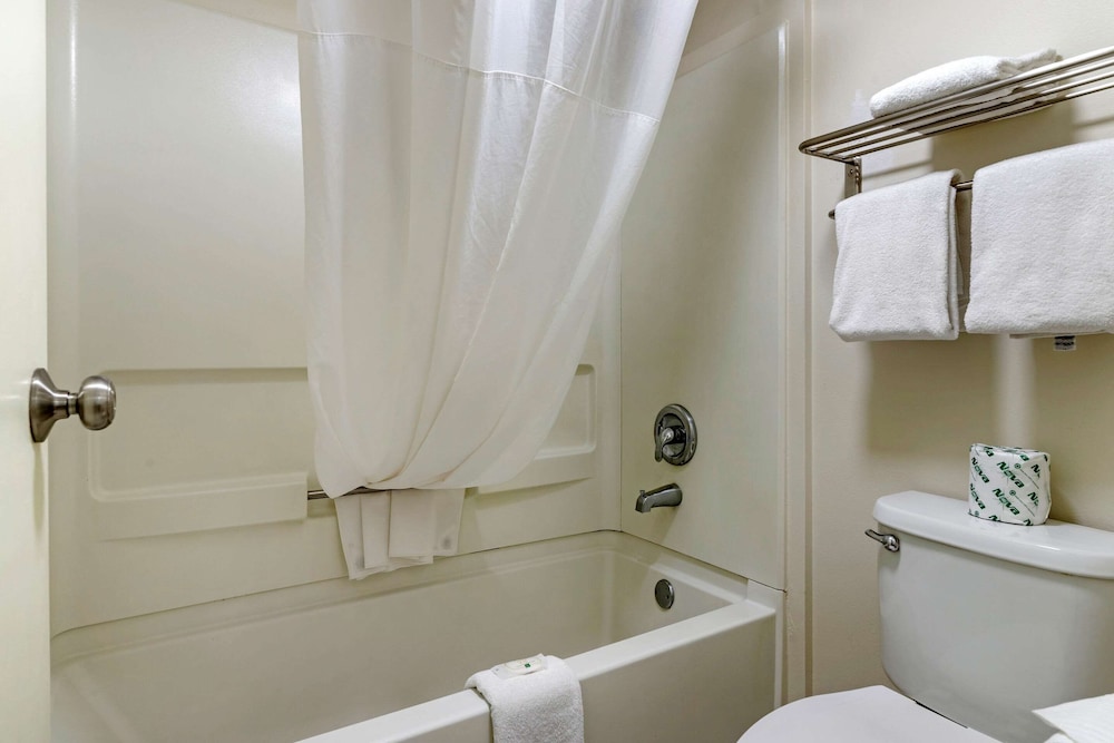 Quality Inn Brunswick 16/41