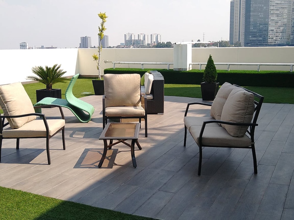 Elite 47 Hotel And Suites Ex Pia Suites 37/51
