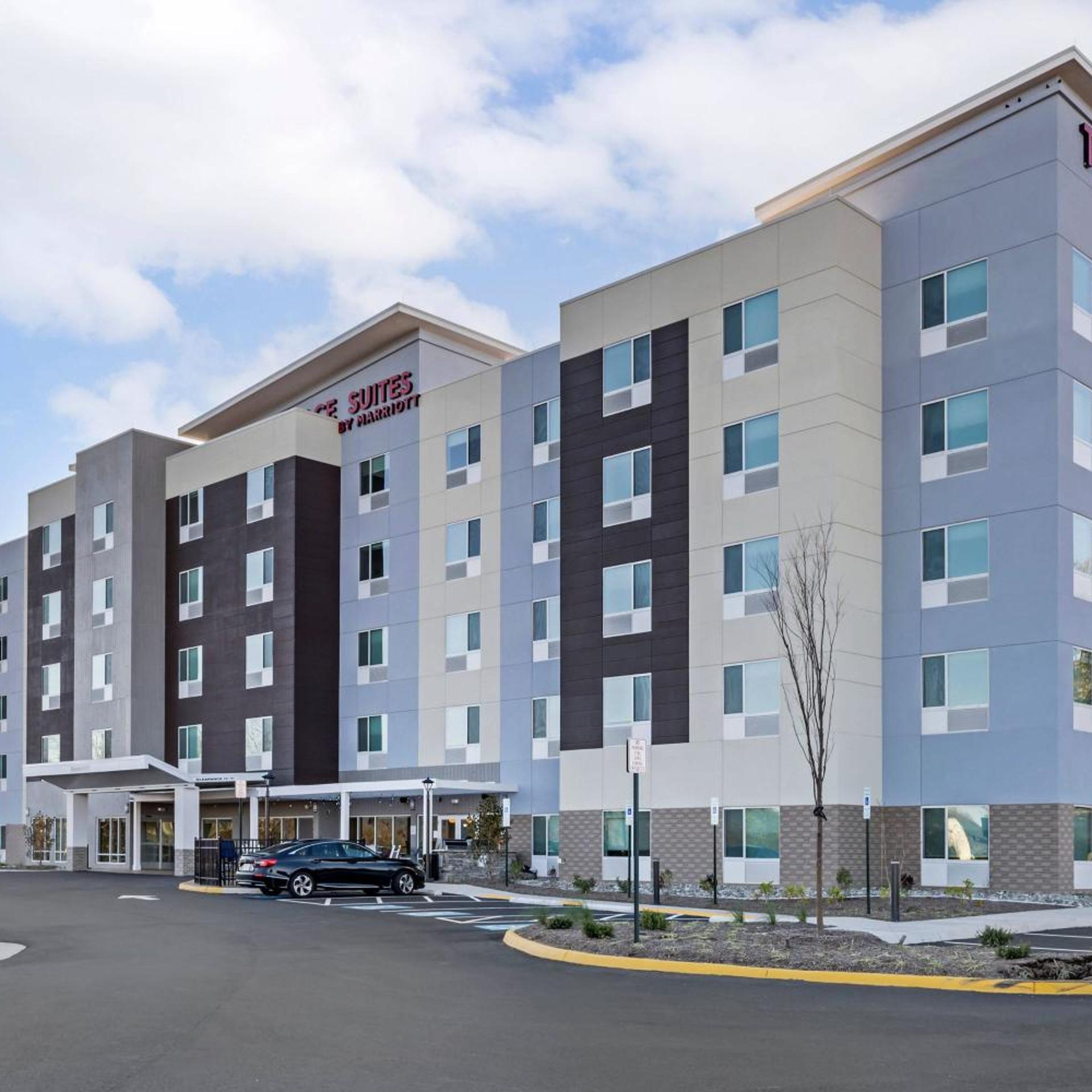 TownePlace Suites by Marriott Richmond Colonial Heights 8/63