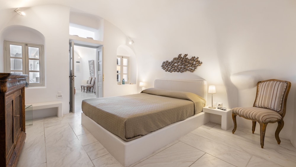 DELUXE, VILLA, 2 DOUBLE BEDS, HOT TUB