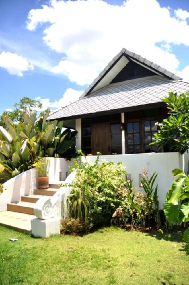 Baan Chai Thung 10/81