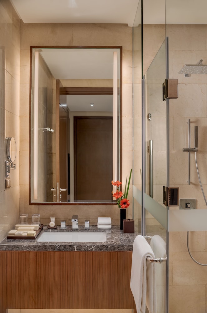 Dusit Thani Residence Davao 30/32