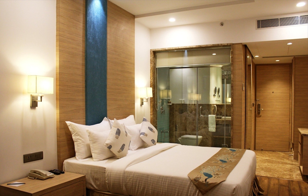 Blu Feather Hotel & Spa 44/69