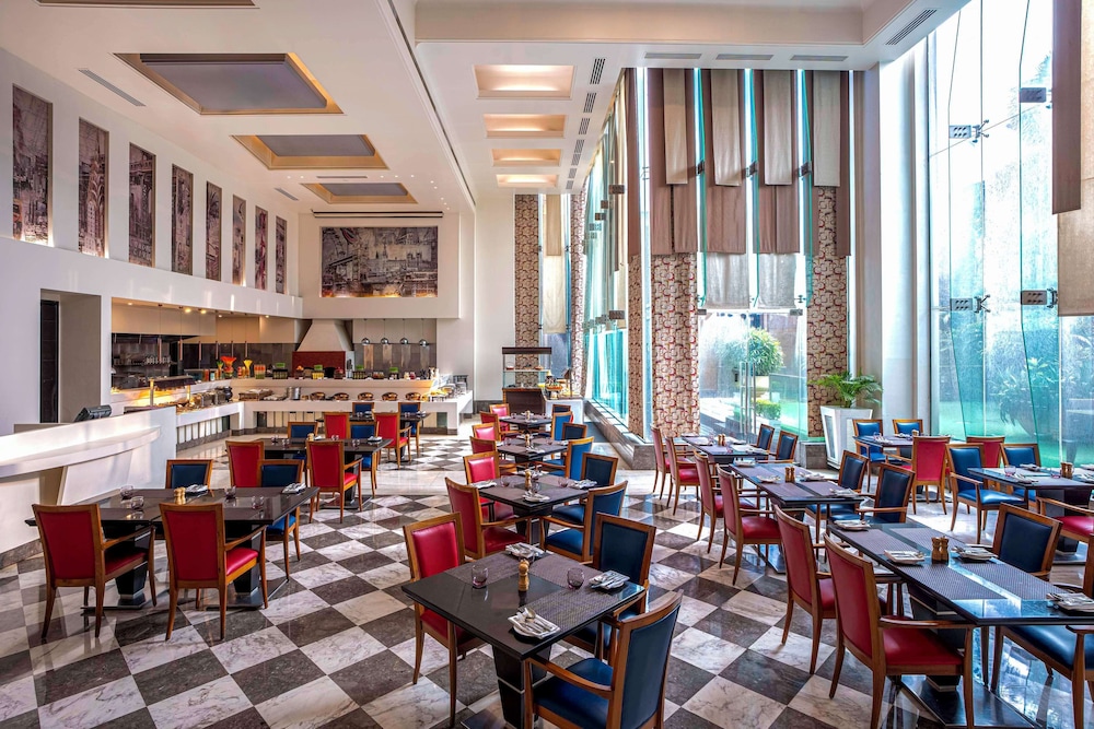 Radisson Noida 62/69